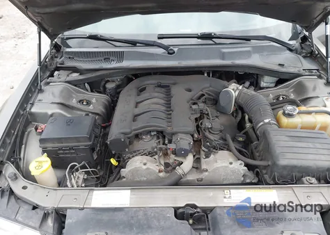 2008 Chrysler 300 Touring z USA, uszkodzony, nr VIN 2C3KA53GX8H255648